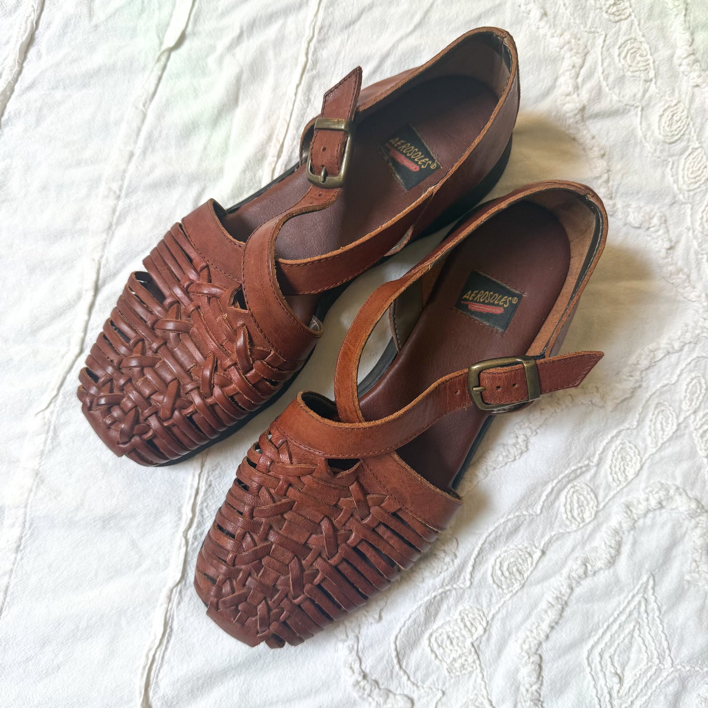 Vintage Aerosoles woven leather huaraches