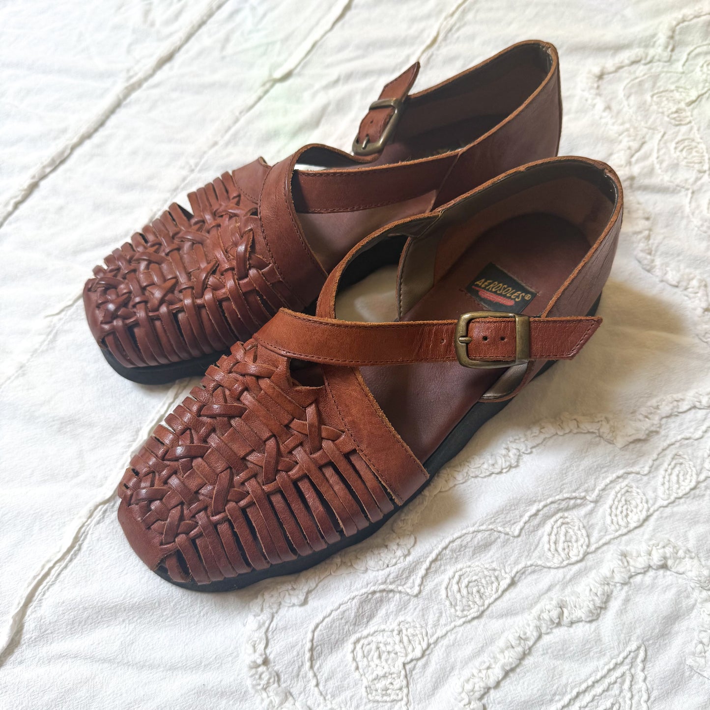 Vintage Aerosoles woven leather huaraches