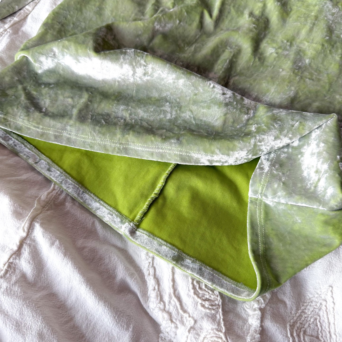 Vintage Lew Magram NY Lime Crushed Velvet Mock Turtleneck