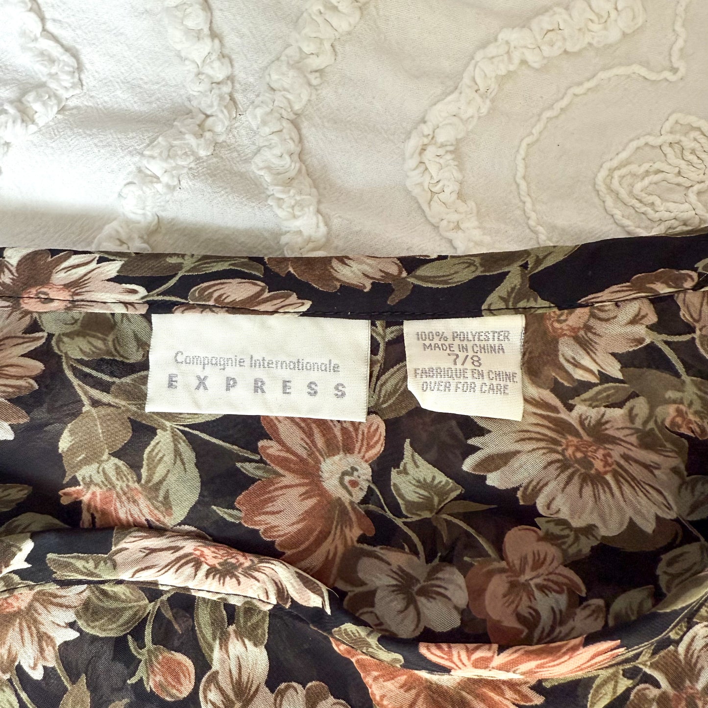 Vintage 90s Express Compagnie Int'l Flowy Floral Mini Skirt