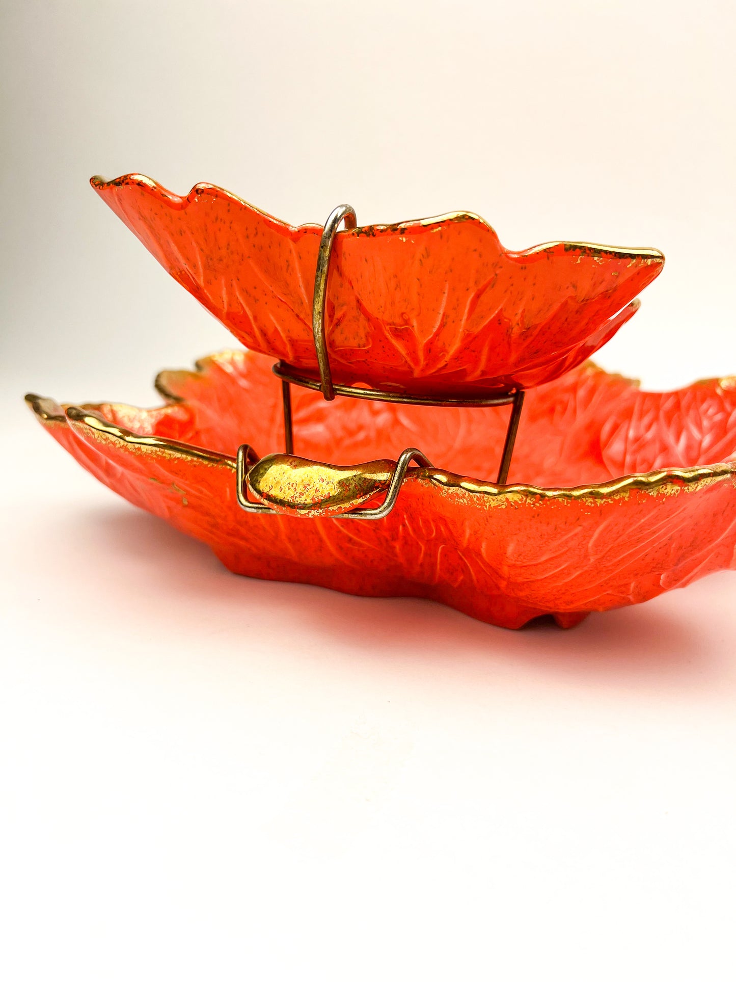 Cal USA maple leaf chip & dip set