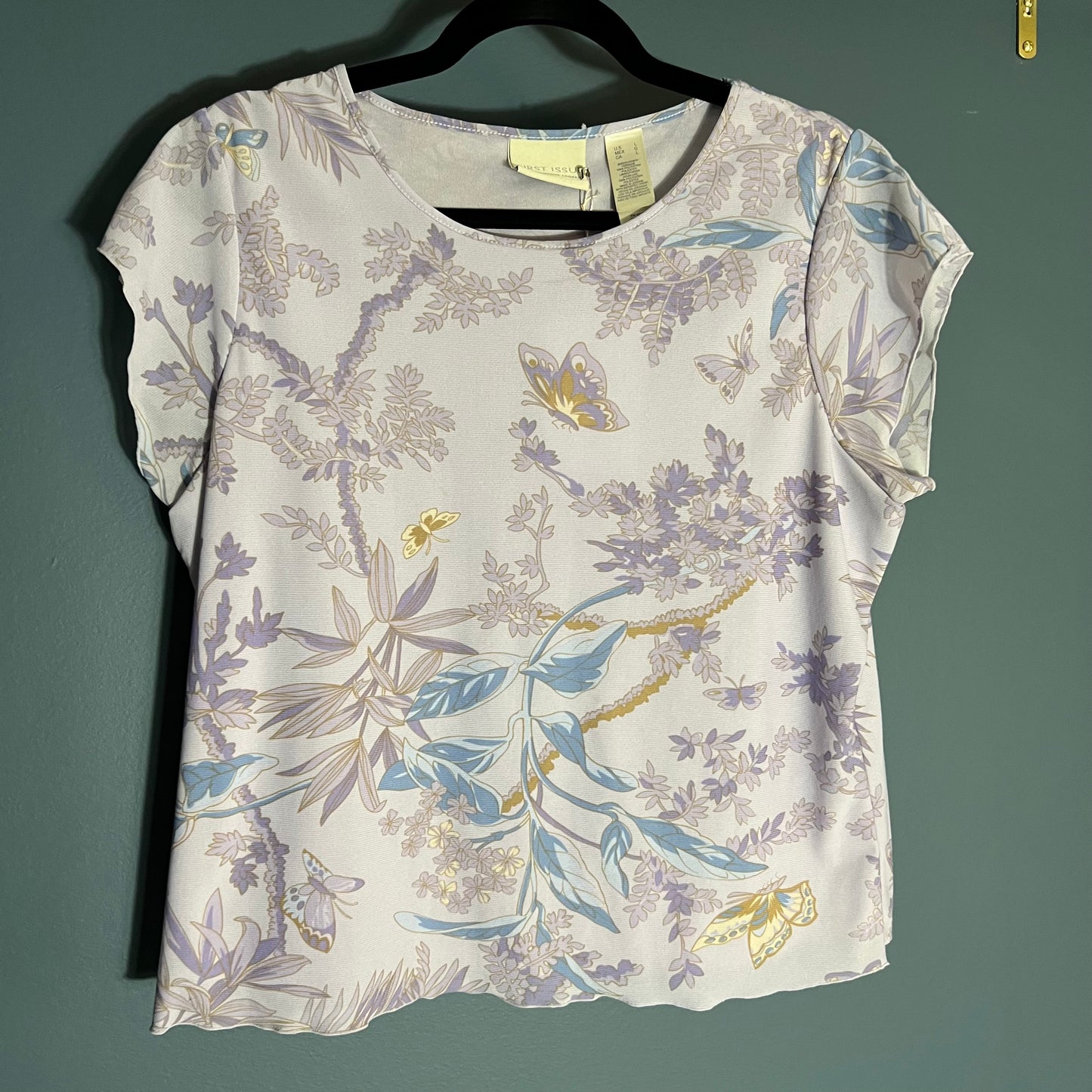 Liz Claiborne Purple Butterflies Blouse