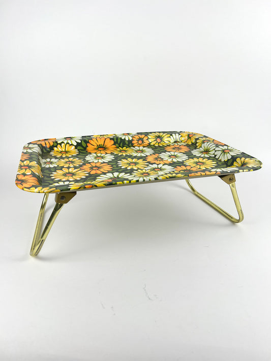 Vintage Metal Daisy TV Tray