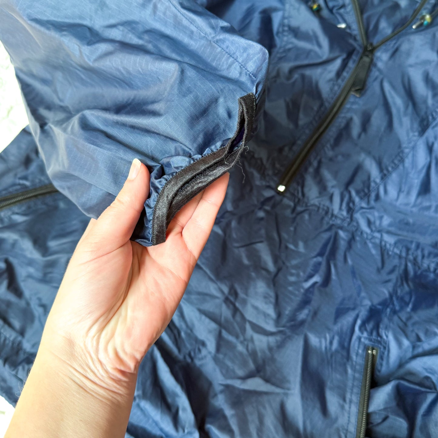 Helly Hansen Navy Packable Windbreaker