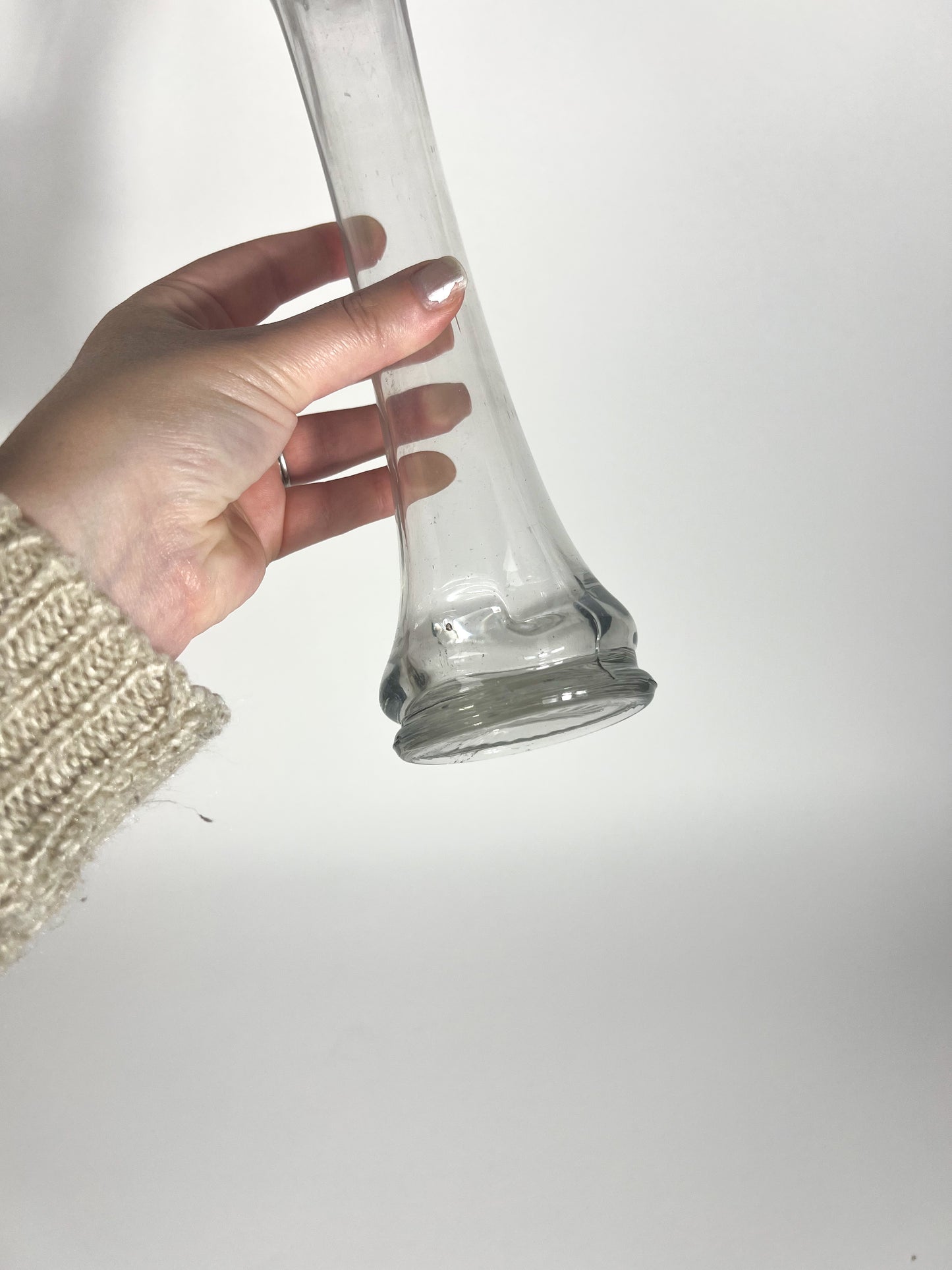 Clear 12" Swung Vase