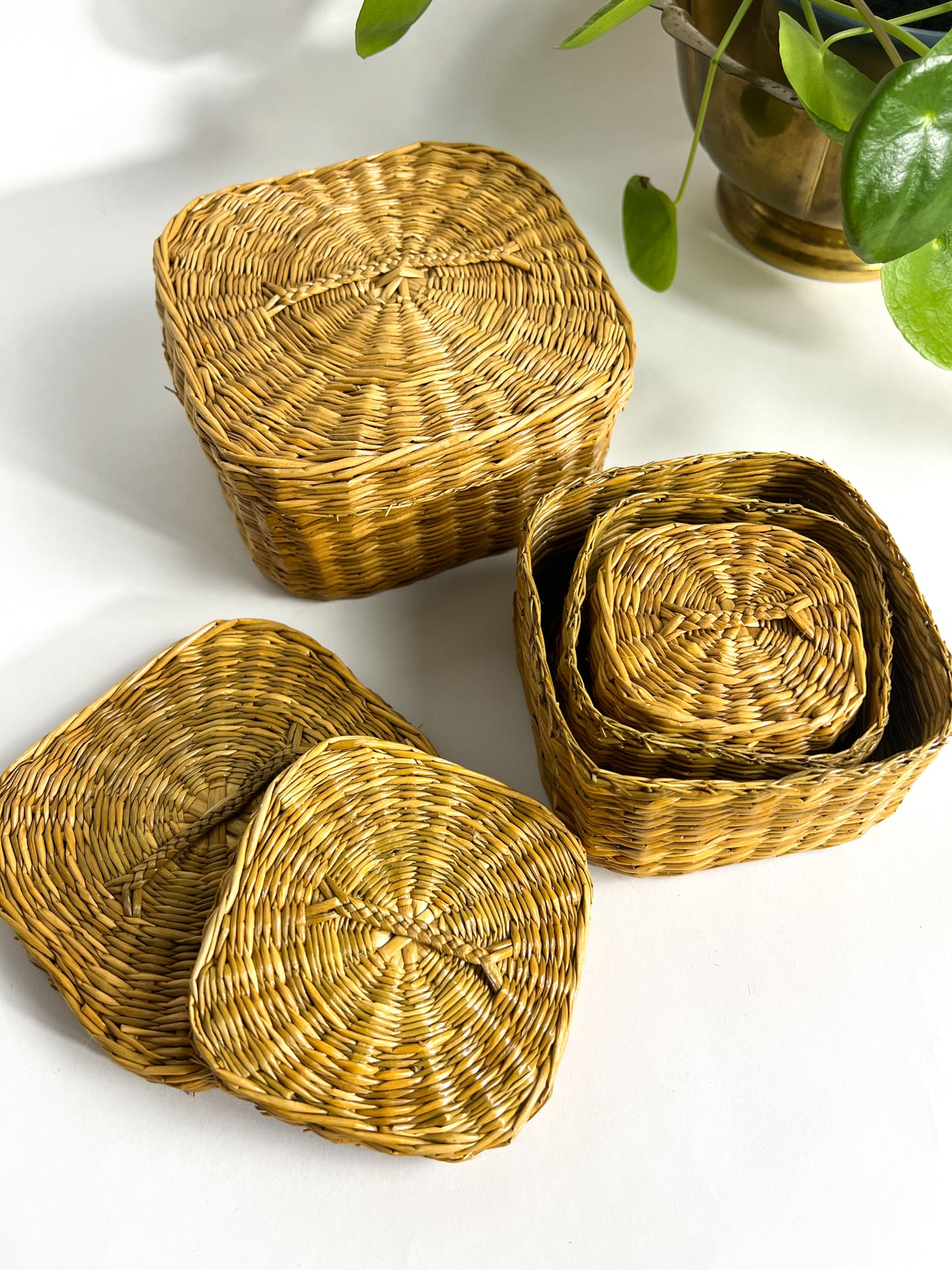 Vintage Woven Sweet Grass Nesting Baskets