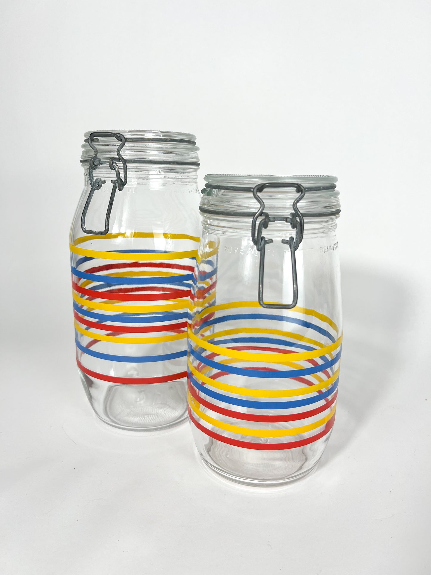 Primary Striped Arc Canisters