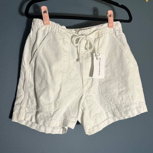 Vintage Weekender White Shorts