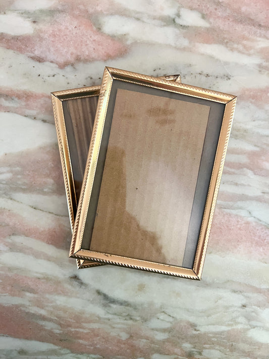 Small Gold Frames Set